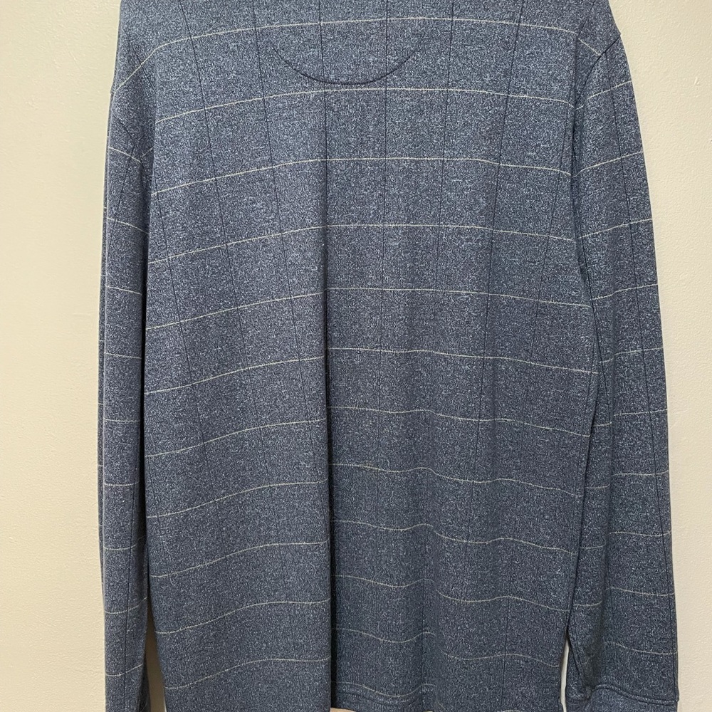 Men’s long sleeve collared shirt